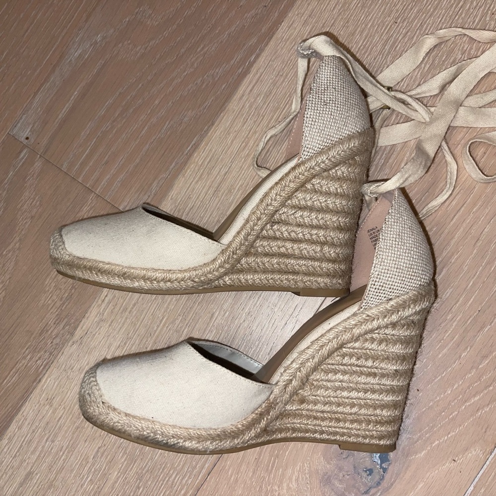 Soludos White Espidralles Wedged with wrap around laces